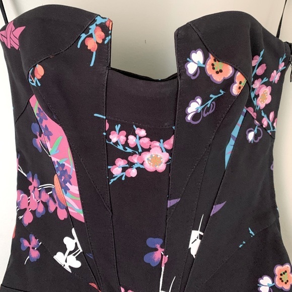 Versace by H&M size 6 floral corset top - Picture 3 of 16